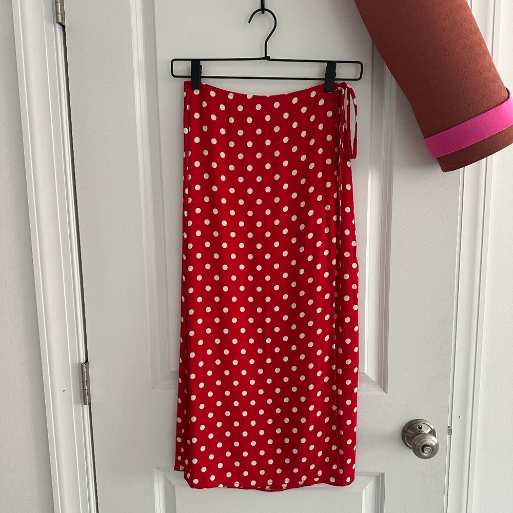 Reformation Voyage Top + Skirt Set - Picture 5 of 16